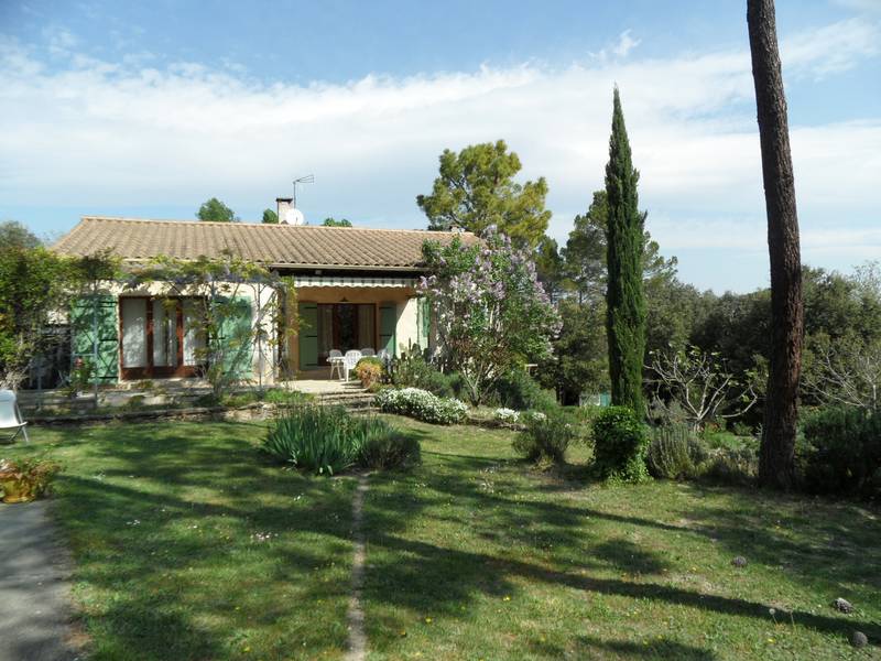 A vendre Villa  Nord Vaucluse, à 5mn de Rochegude PAR NOS SOINS A vendre Villa  Nord Vaucluse, à 5mn de Rochegude VENDUE PAR NOS SOINS